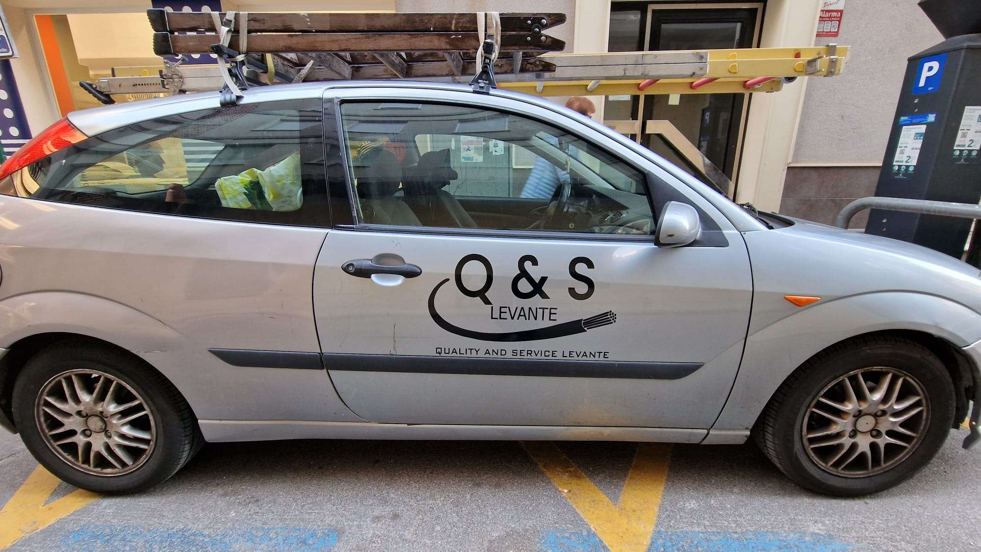 Vehículo de la empresa